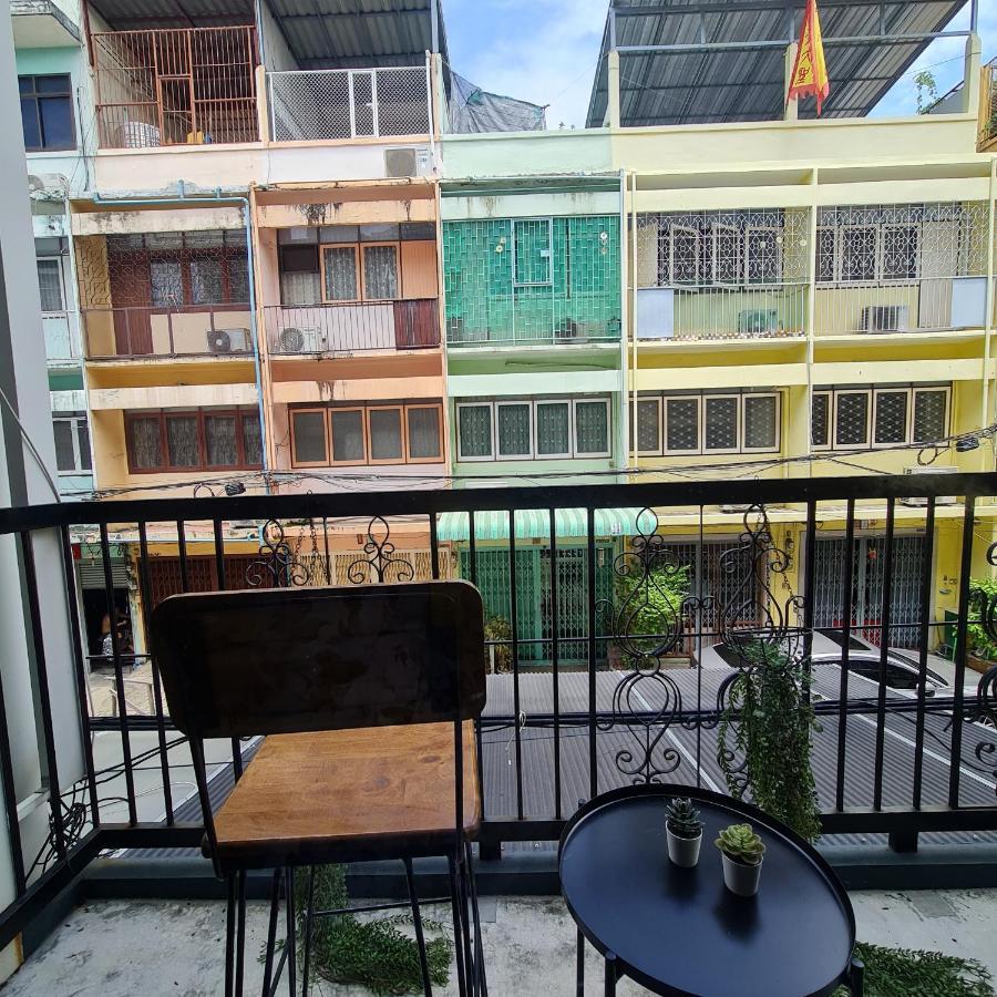 Meemaw'S House Hostel กรุงเทพมหานคร ภายนอก รูปภาพ