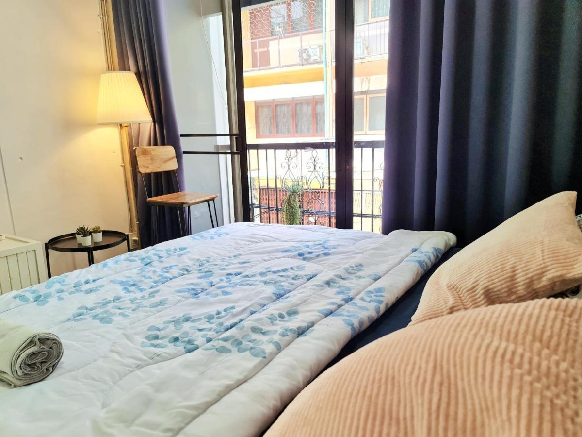 Meemaw'S House Hostel กรุงเทพมหานคร ภายนอก รูปภาพ